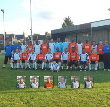 2010-11_Squad_Picture_Small